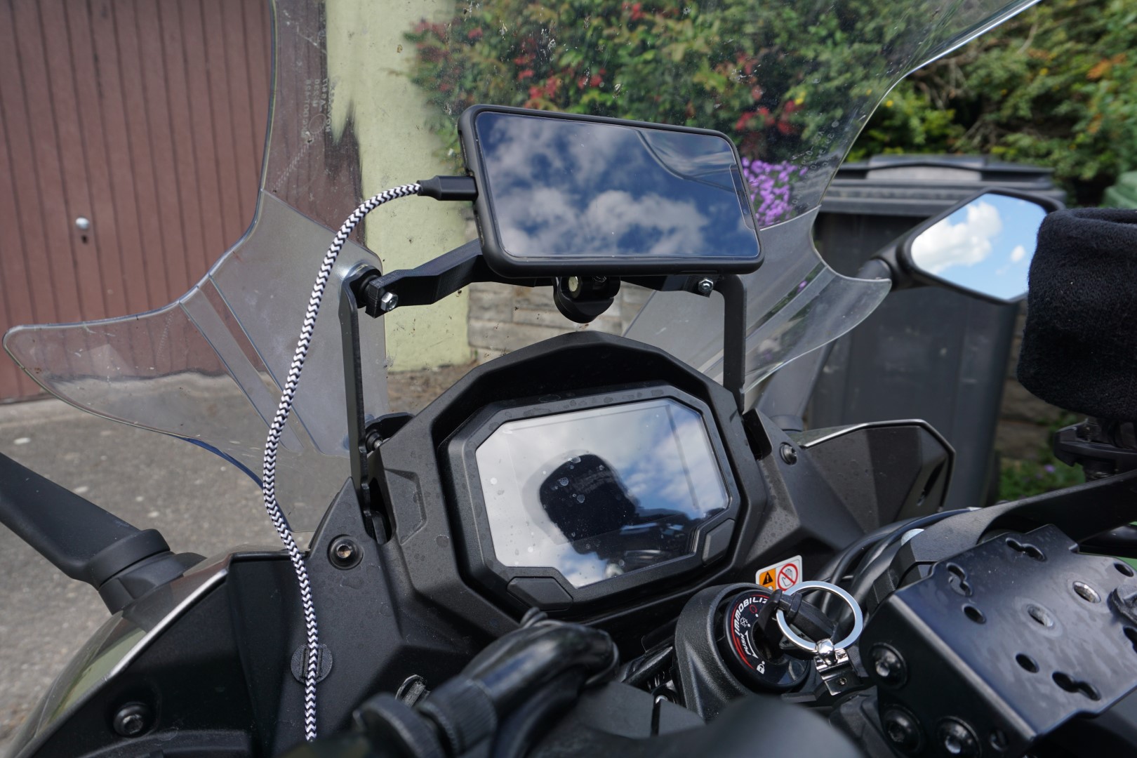 Kawasaki Ninja 1000SX Adapter Windschutzscheibe für SP Connect Halterung